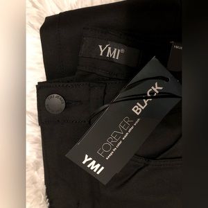 NWT Forever Black YMI High-Rise Skinny Jeans(Size 3/26)